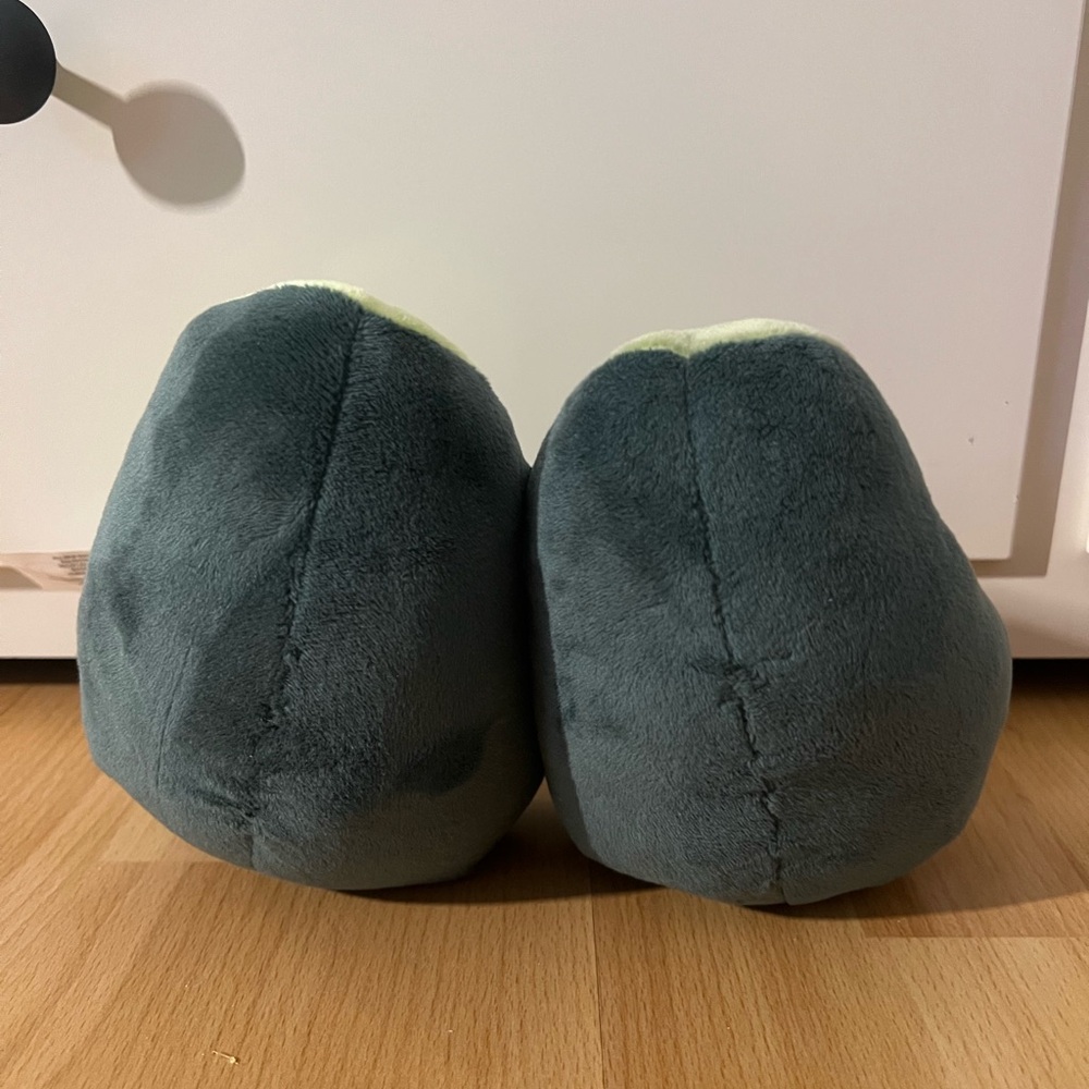 Frankford Avocado Couple Plush Set – Cute Kawaii Decor Stuffed Toys (No Candy) - Picture 3 of 5